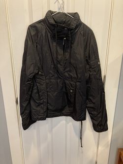 Old Navy Women’s Packable Windbreaker
