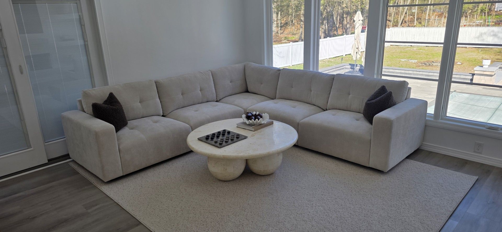 Sectional sofa (new)