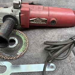 Bench Pro 4 1/2” Angle Grinder Kit-Clean-Bld Guard, Handle, Wrench, Cutting Disc, 8’ Cord