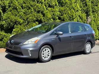 2012 Toyota Prius V