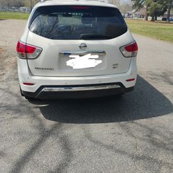 2015 Nissan Pathfinder 