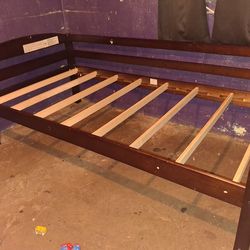 Twin beds frames