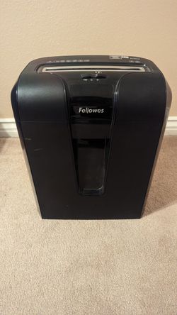 Fellowes Shredder (64Cb)