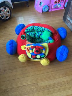 Melissa Doug Beep Beep Play Push Activity toy