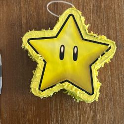 Super Mario Star Mini Piñata