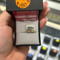 14k Red Eye Ring Sz 7