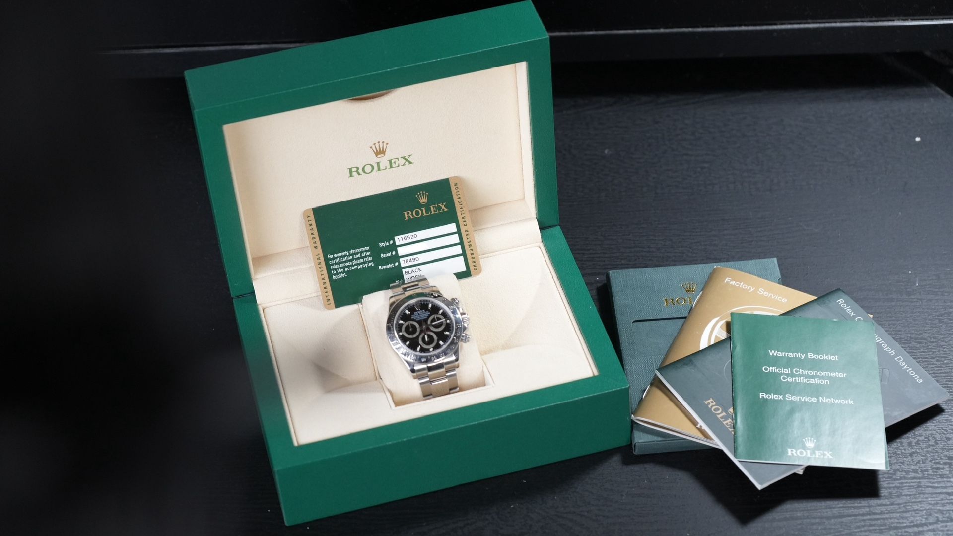 Rolex Cosmograph Daytona 116520 Silver Oyster Bracelet