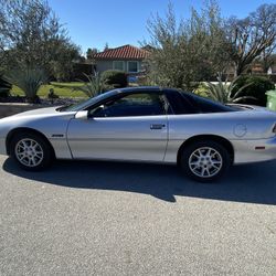2000 Chevrolet Camaro