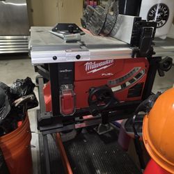 Milwaukee 18v Cordless Table Saw