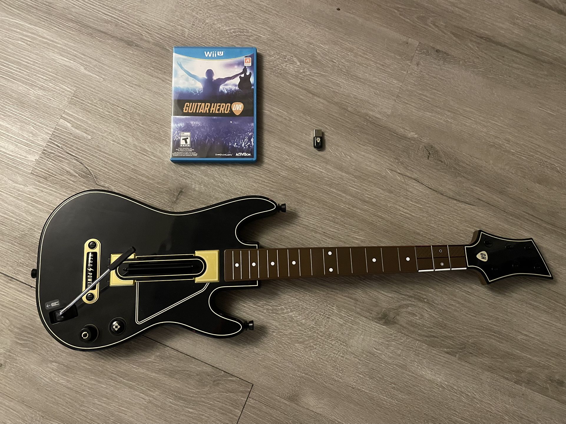 Guitar hero live bundle - Wii U