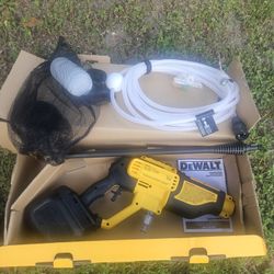 DEWALT PRESSURE CLEANER