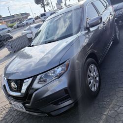2018 Nissan Rogue 