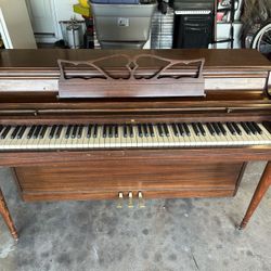Wurlitzer Vintage Piano