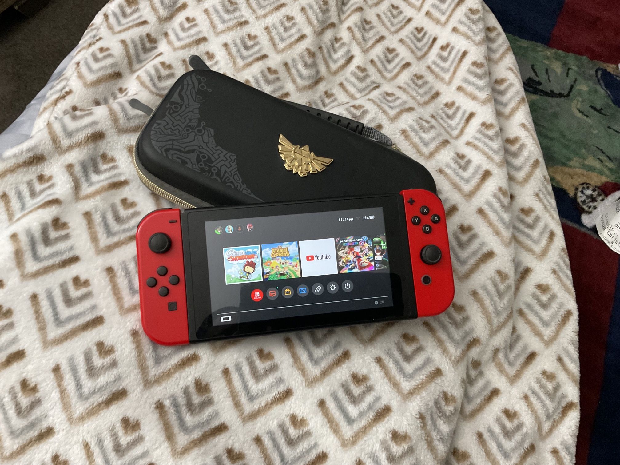 Nintendo Switch GREAT DEAL W/ ACCEESORIES