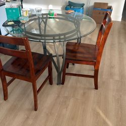 FREE Circular Dining Table And Chairs