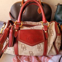 Dooney Bourke