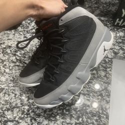 Jordan 9 Retro "Particle Grey"