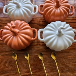 Autumn/Fall/Halloween/Thanksgiving Ceramic Mini Pumpkin Casserole/Soup/Condiment/Candy Dishes or Packet Bowls (Sugar/Creamer/Tea)