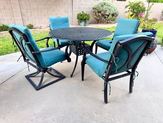 Beautiful Cast Aluminum Patio Dining Set