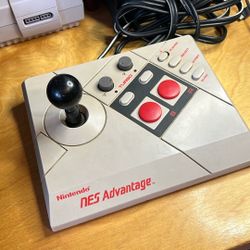 Nintendo NES - NES Advantage Controller