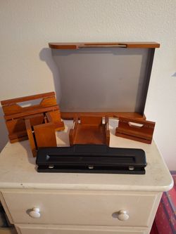 Very nice, Wooden Desk Set