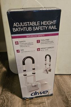 Drive adjustable bathtub safety rail