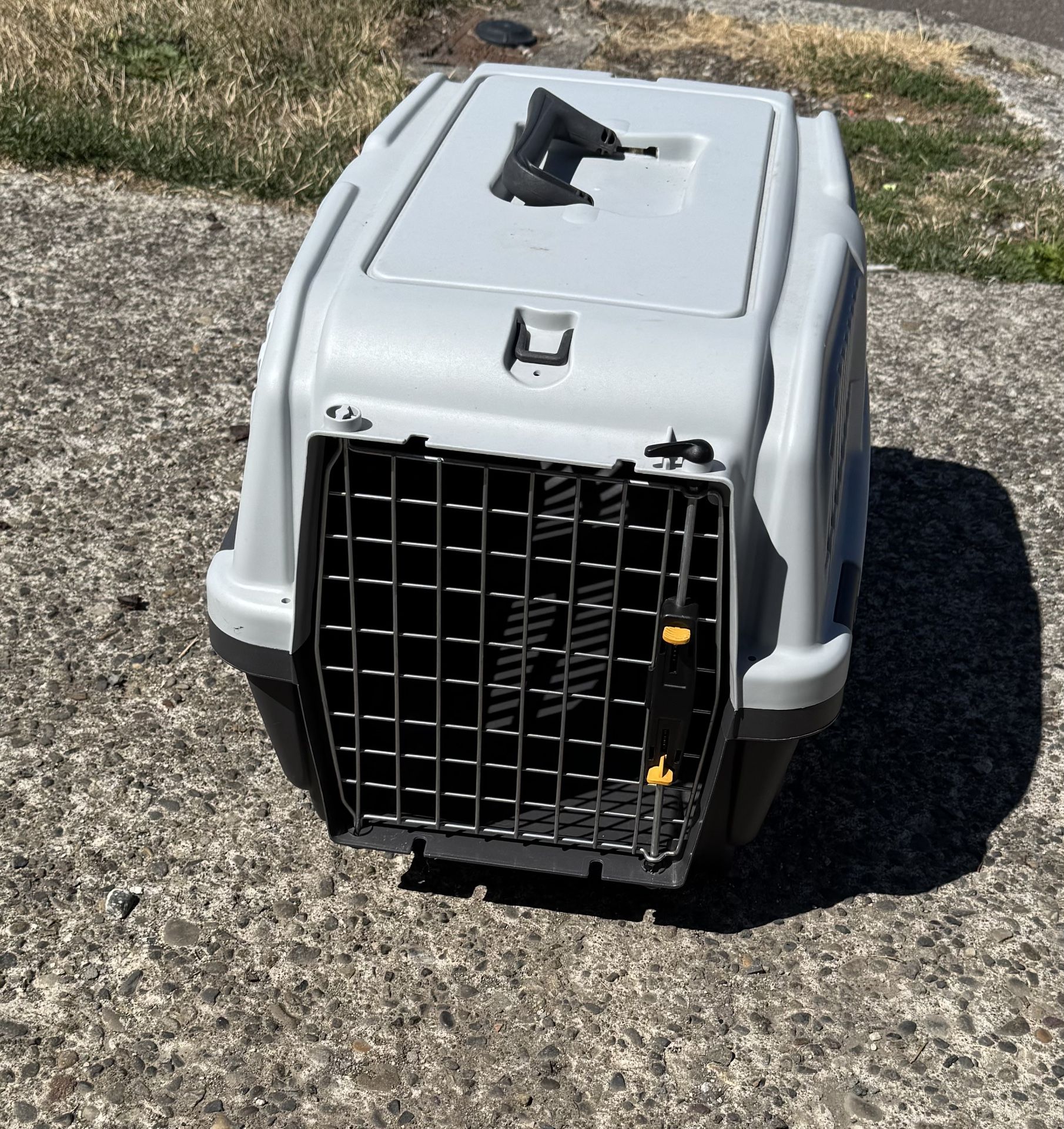 Pet Carrier, Light Use