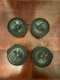 2019 civic stock speakers