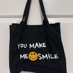 You Make Me Smile Tote Bag black yellow 