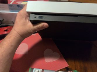 Xbox one x ,2 controllers and 5 games included works great