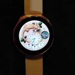 New Smartwatch 2in1With Earbuds