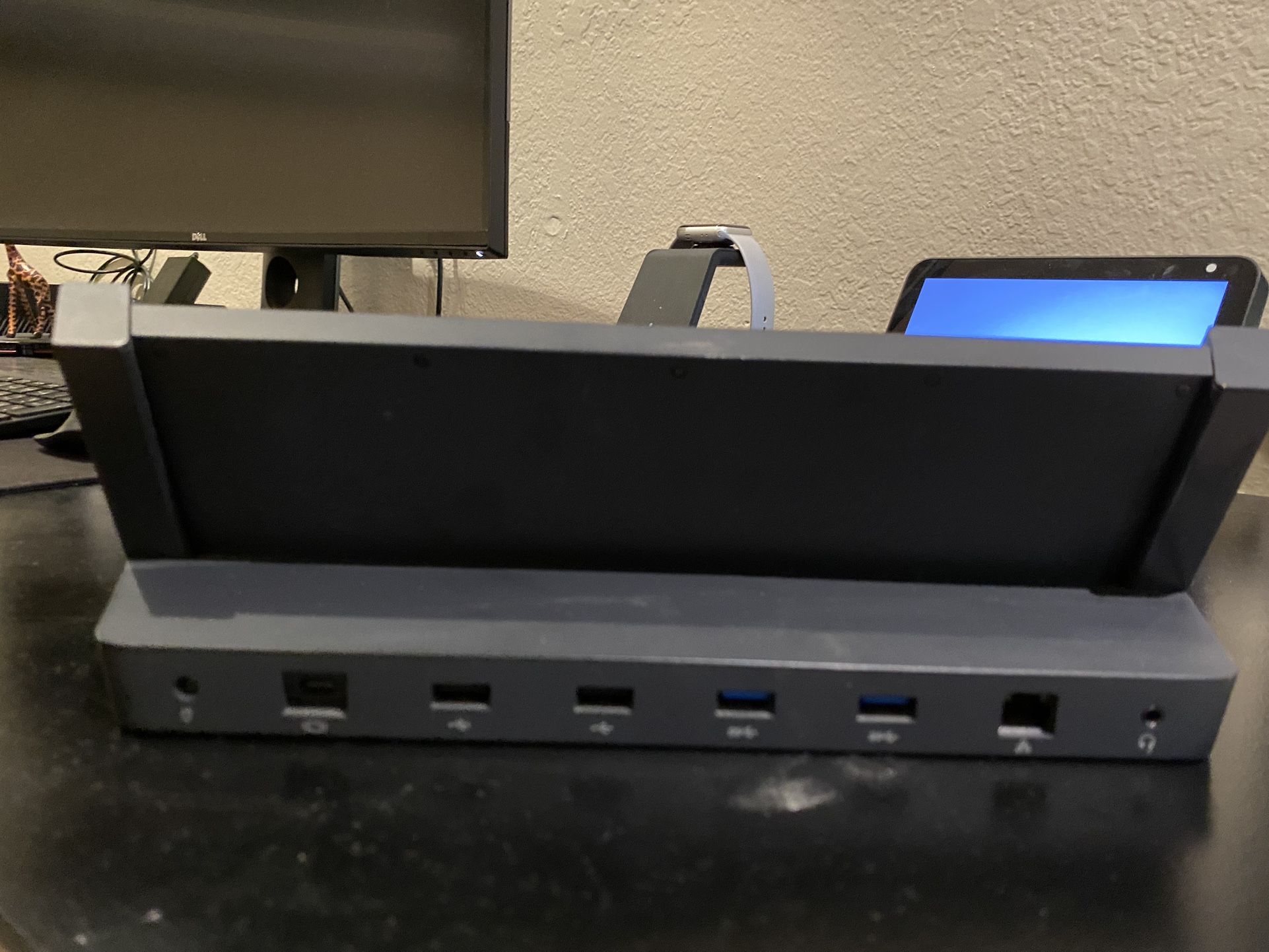 Surface Pro dock 