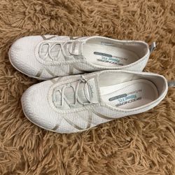 Skechers Shoes Size8