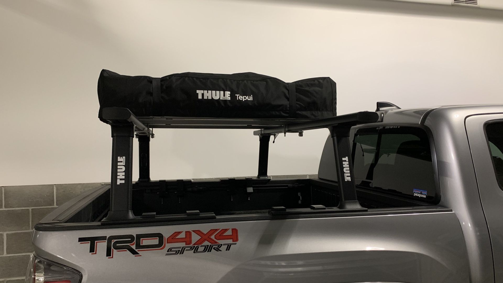 Thule Truck Bar System