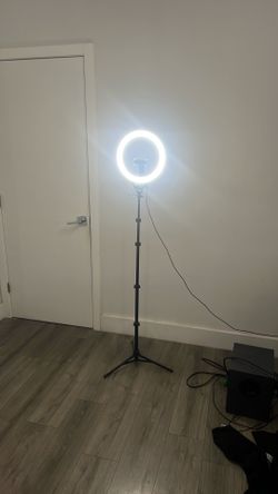 Ring Light with Phone holder