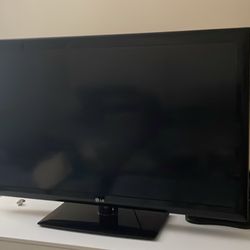 LG TV 50" Not Smart