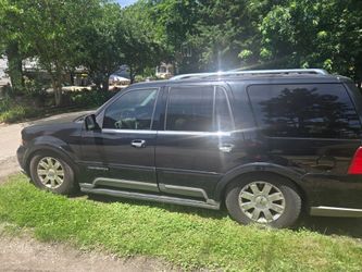 2004 Lincoln Navigator