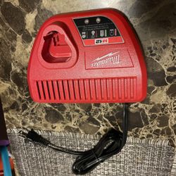 M12 Battery Charger 
