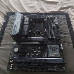 Asus TUF GAMING Z790-PLUS WIFI ATX LGA1700 Motherboard