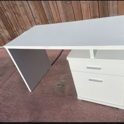 White Vanity Desk