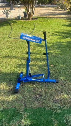 Louisville Slugger Blue Flame Ultimate Pitching Machine