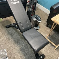 Incline Weight Lifting Bench 