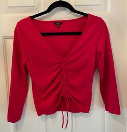 ⁠GUESS Womens Red V-Neck Ruched Front Drawstring Long Sleeve Top Blouse Size M ⁠