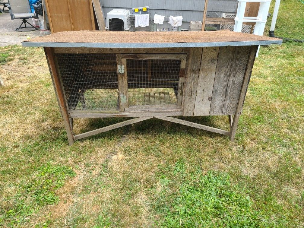 Rabbit Hutch - Shingled