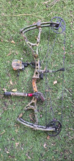 Bowtech compound bow