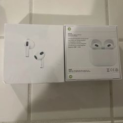 Apple AirPods Pro 3rd Generation with MagSafe Wireless Charging Case (USB-C) - White 