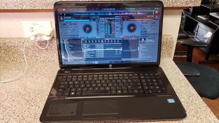 Hp laptop i3 con musica mixes y karaokes 6 gb memoria 260 hd