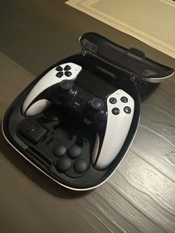 PS5 DualSense Edge Controller – Excellent Condition