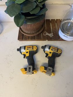 Dewalt 20v Impactos Tools Only No Bateria $50 Each Cada Uno Firme Precio