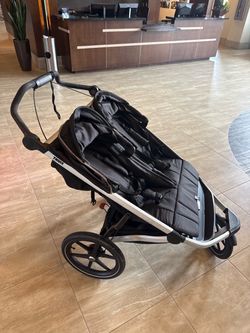 Thule Double Stroller - Black